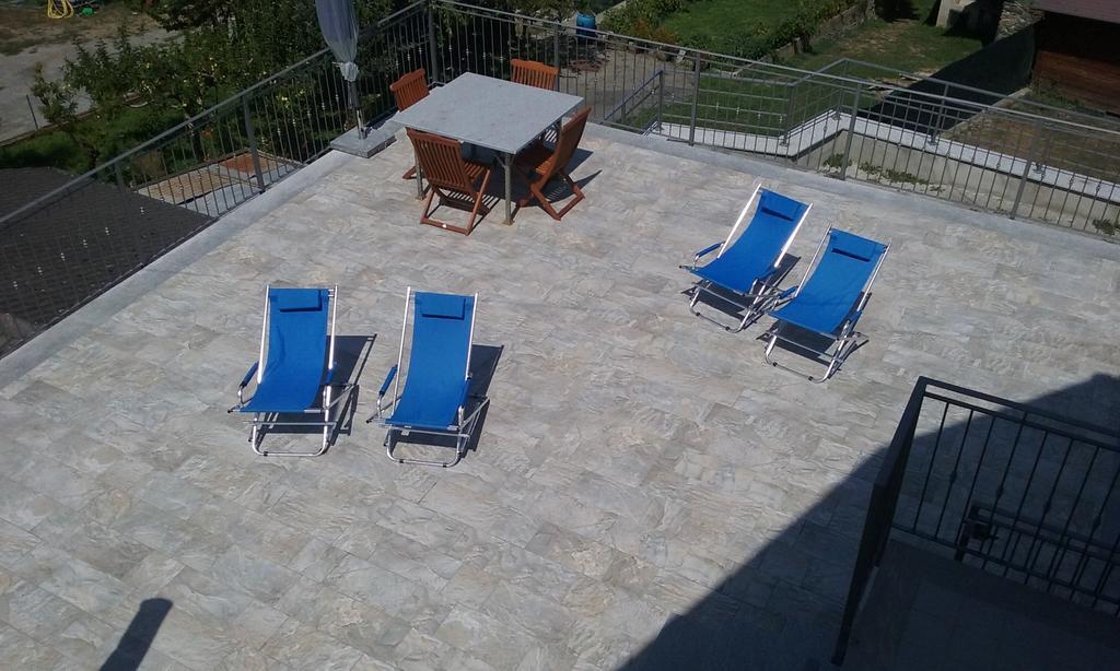פניס Casa Vacanze Chez Sapin מראה חיצוני תמונה