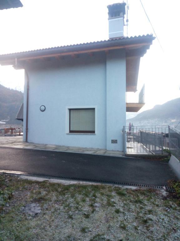 פניס Casa Vacanze Chez Sapin מראה חיצוני תמונה